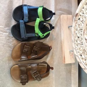 Osh Kosh B gosh sandel for boys